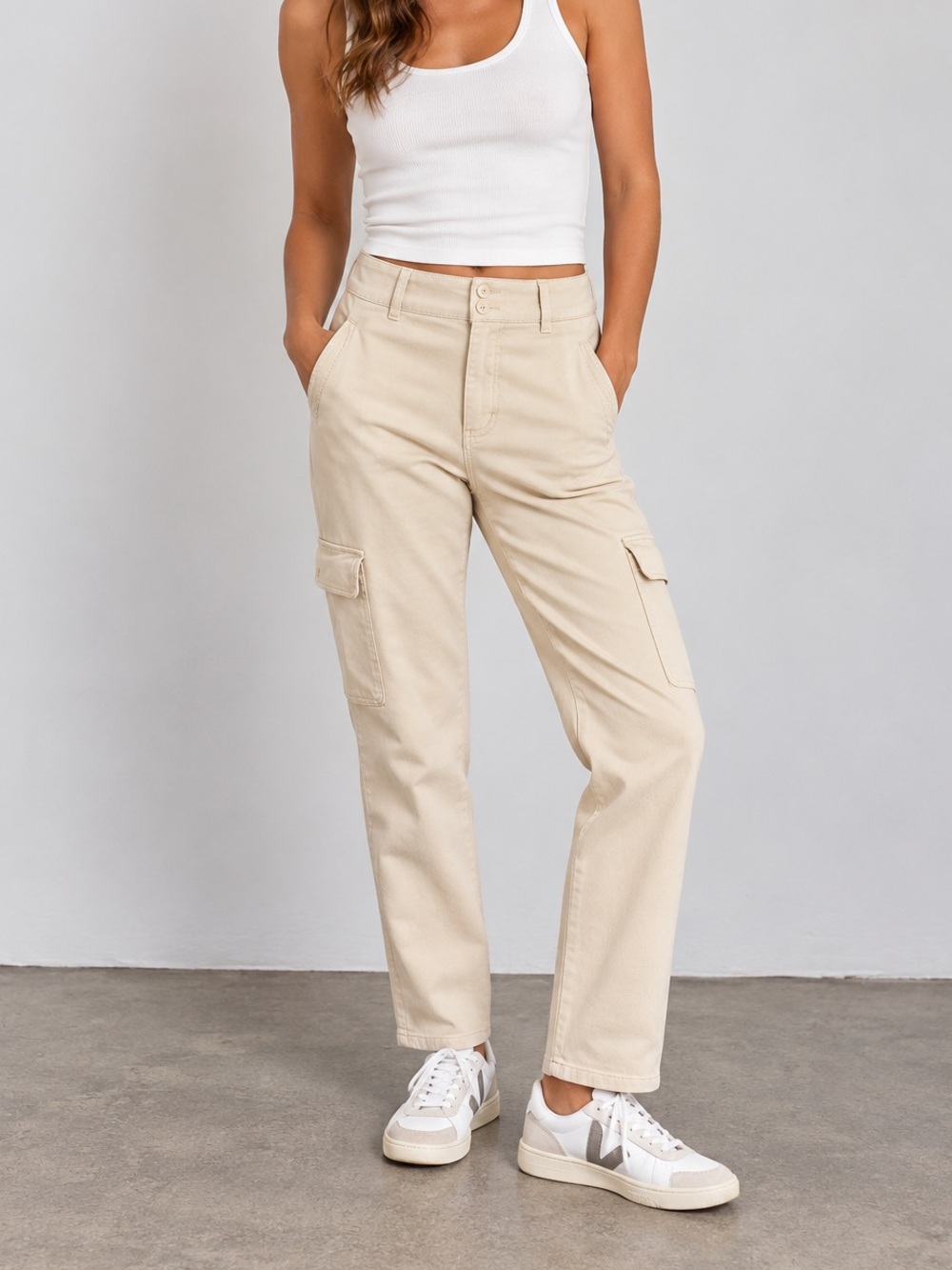 Aritzia Wilfred Free High Rise Beige Cargo Pants – Size 10 Cream